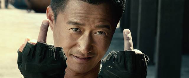 【热映中】《星际特工:千变态网页游戏排行榜星之城》《战狼2》《赛车总动员3:极速