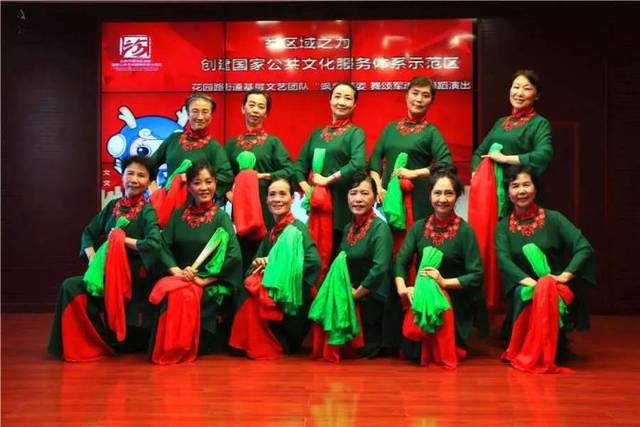 这也许就是广场舞的魅力