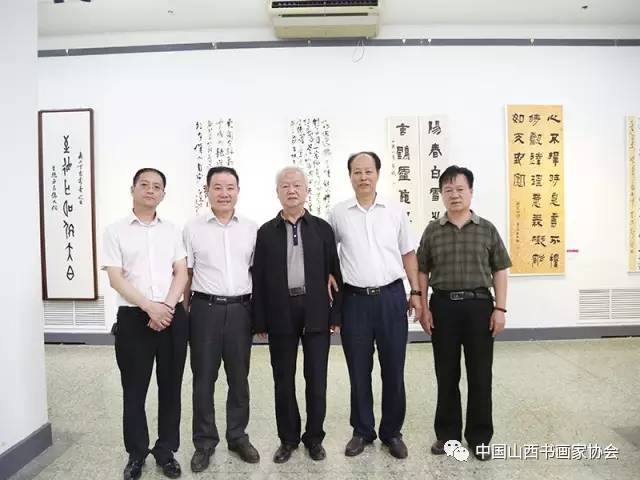 恭贺林鹏先生90华诞姚国瑾花甲师生书法作品展在山西美术馆开幕