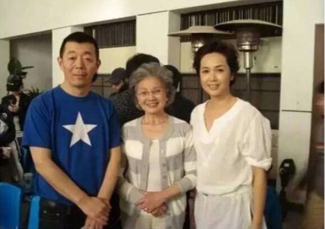神仙奶奶"盛瑞玲" —— 70岁健身,80岁涂口红,穿泳衣