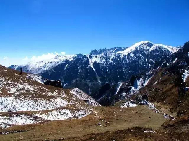 中国最惊险,美丽的公路在东川