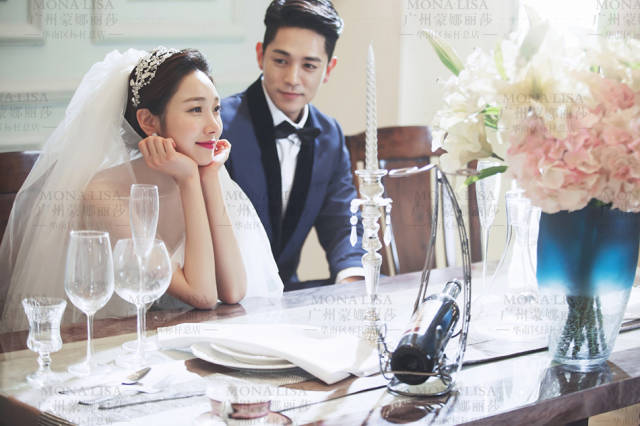 电影场景的生活风婚纱照 拍摄极致浪漫温馨的