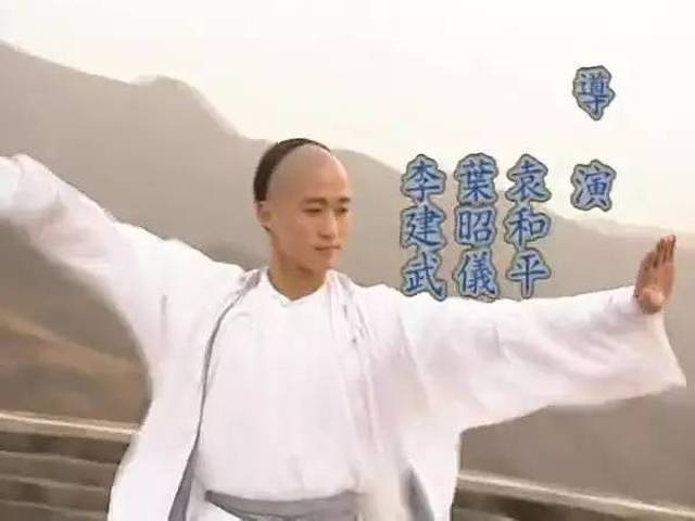 【热映中】《星际特工:千变态网页游戏排行榜星之城》《战狼2》《赛车总动员3:极速