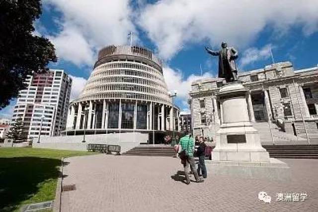 新西兰移民局给出的留学生最低生活费到底够不