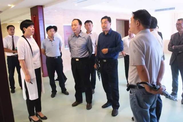 洛阳市副市长张世敏等领导团到凤山老年产业示范园参观指导工作