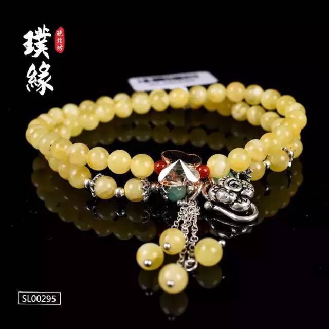 添加璞缘琥珀坊微信:pyhp156