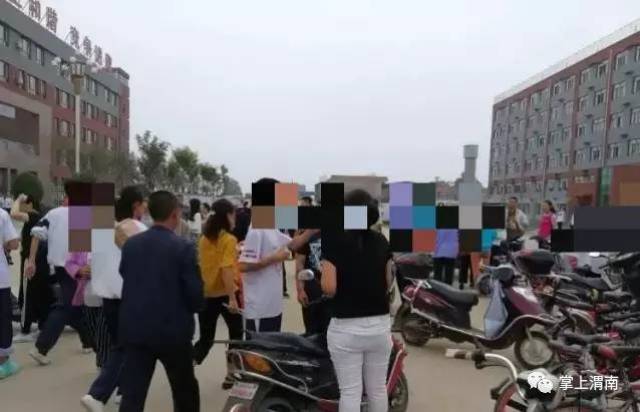 9.3 掌上看渭南 渭南杜桥中学学生遭遇"吃饭难"家长竟然.