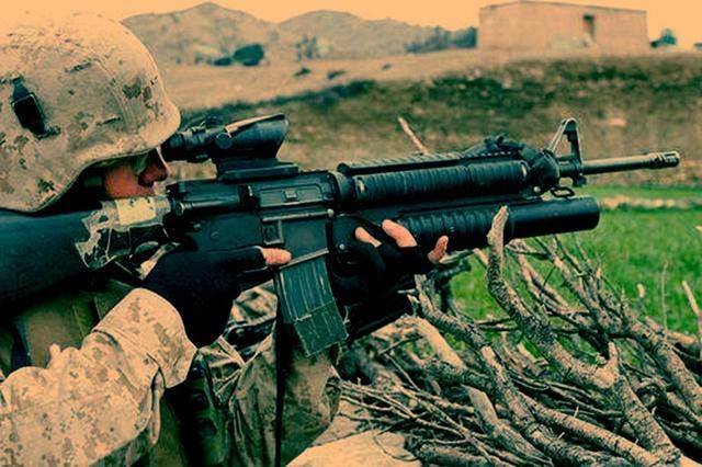 世界六大名枪之一,m16突击步枪-美伊战争中海军陆战队的标准装备