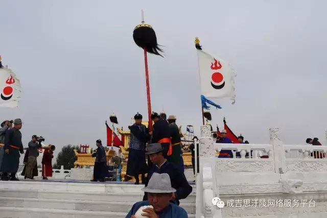成吉思汗陵举行了一年一度的哈日苏勒德大祭
