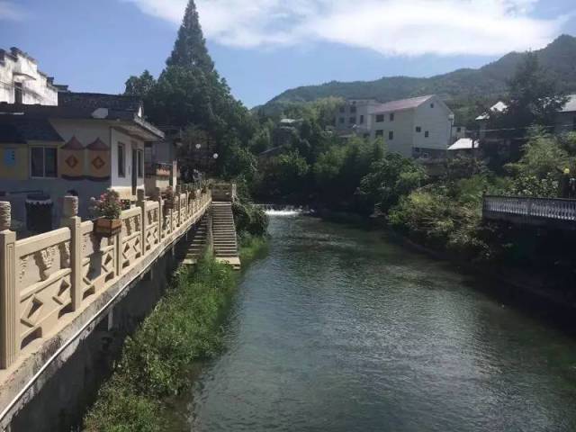 威坪镇茶合村:整体提升村庄颜值 全力打造美丽乡村