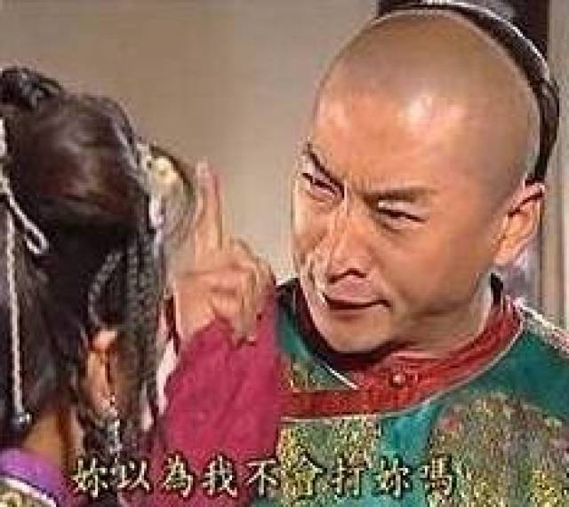 美女主播在自家小区被人暴打,竟是因为“暖男”大金毛……