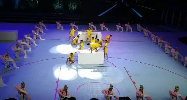 【特别关注】励志奋进 追梦中国 第十三届全国学生运动会昨晚开幕