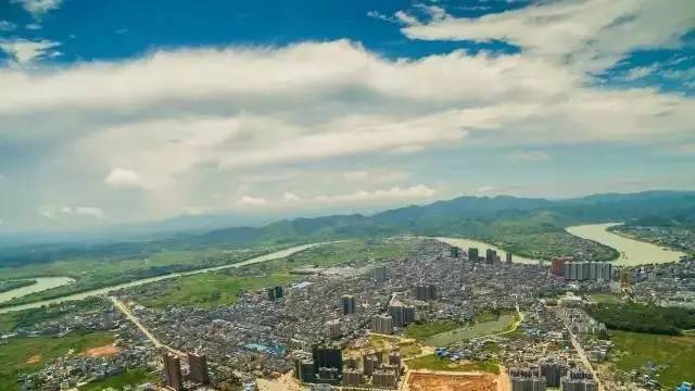 北流gdp_北流勾漏洞(2)