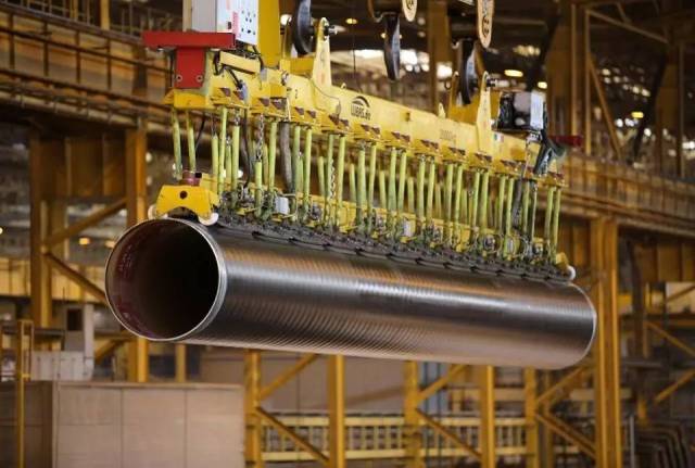 联想远赴俄罗斯,使最大钢铁制造商 severstal 通过构建数据池而成功