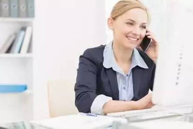 怎么给人介绍自己的名字 52564ecc343c4900b8e82de72637c380.jpeg