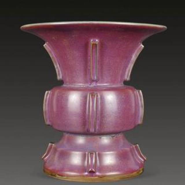 姹紫嫣红的瓷器,浑然天成的瑰宝——宋代钧窑瓷器价格