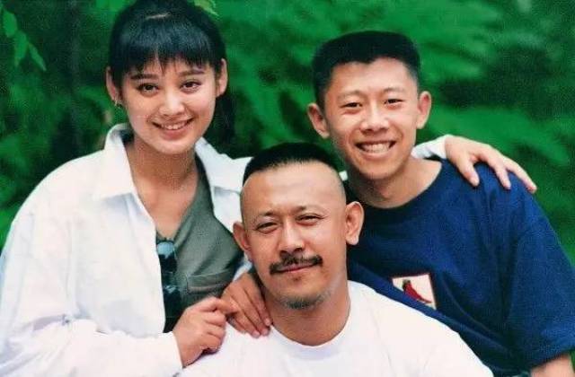 宁静放飞自我!自曝不爱前夫,爱姜文!那你还爱你的小11岁鲜肉男友吗?