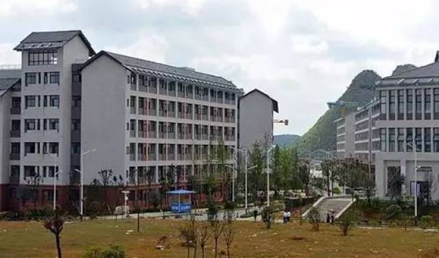 花溪大学城贵州师范大学校园.