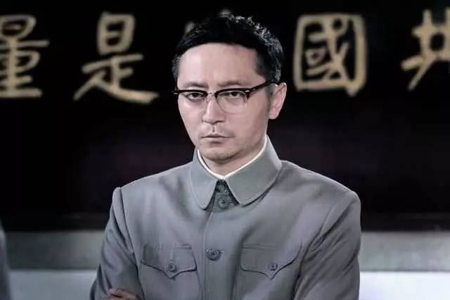 荣获多项大奖,年代反特大剧《暗战风云》今晚开播,看安泽豪智斗邱心志