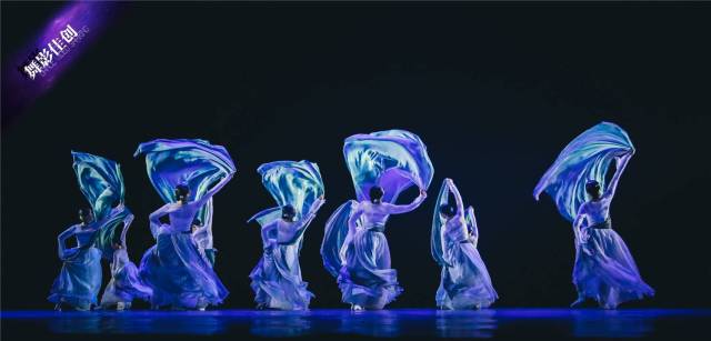 第11届中国舞蹈"荷花奖"民族民间舞评奖(第二场)精彩剧照 摄影:舞影佳