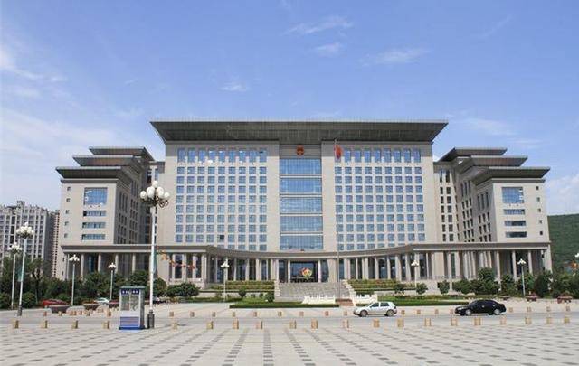 实拍中国各地政府办公大楼,你觉得哪个最豪华,大气?