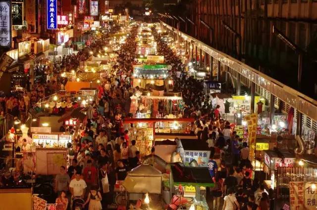 逛夜市:从台南到台北