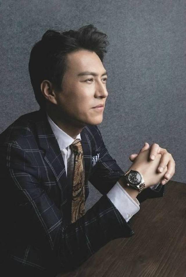 靳东剧照