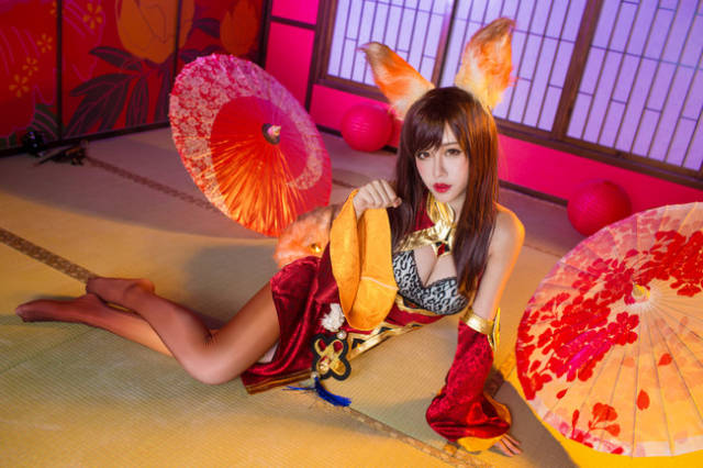 《王者荣耀》双生妲己,两美女互撩让老司机也脸红
