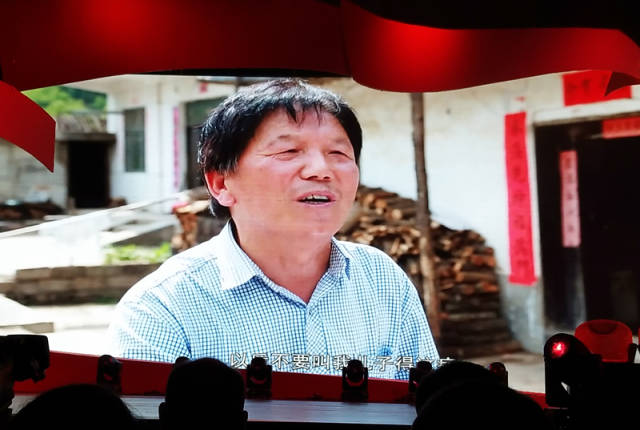 陕西好人|残疾诗人逆风而行 柞水乡村教师郑学良爱撒三春
