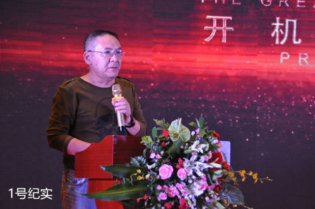 香港黑老大万梓良,在《剩女大逃亡》竟然演这