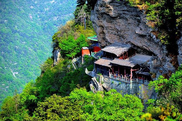 国庆| 恩施大峡谷,神农架,武当山深度游