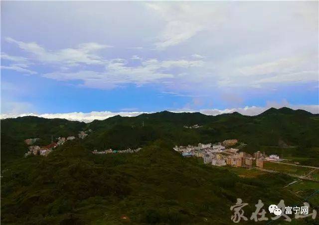 攀登富宁田蓬狮子山,体验一场计划外的红色之旅(图)