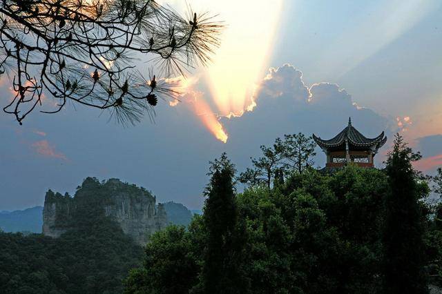 施秉喀斯特自然遗产地旅游景区(含杉木河,云台山,黑冲景区)