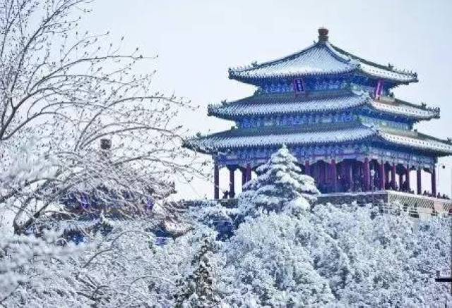 北京雪世界滑雪 故宫 八达岭 颐和园 天坛 奥运场馆 双飞六天高级团