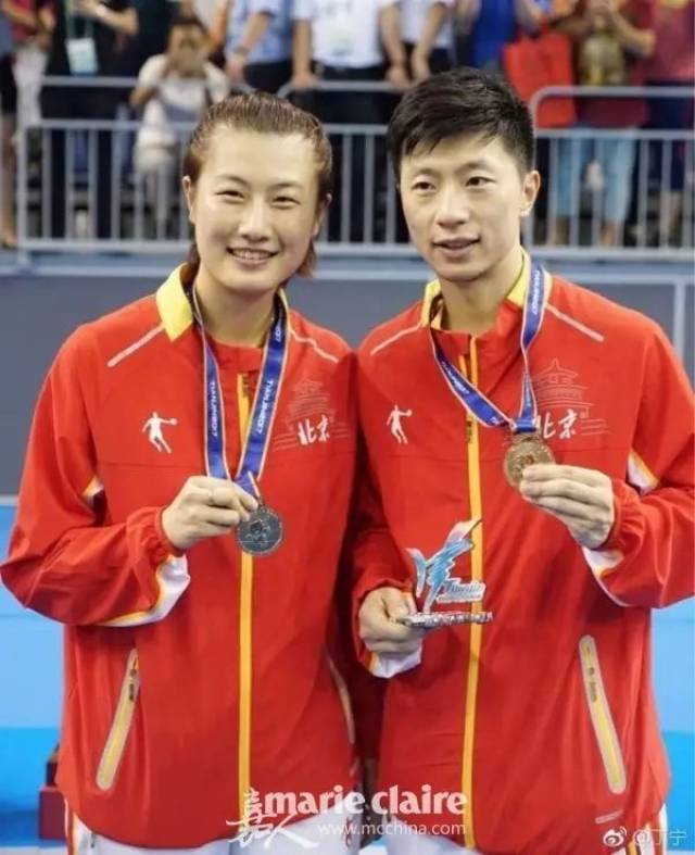 里约奥运会,丁宁加冕大满贯的称号;而在全运会上,丁宁在夺冠的同时,也