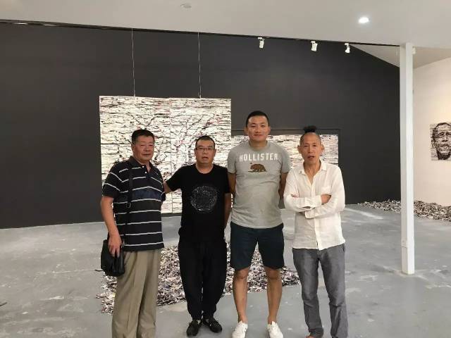 2017李枪个展“我将世界撕成碎片拼成了你的模样”在转转会Beijin