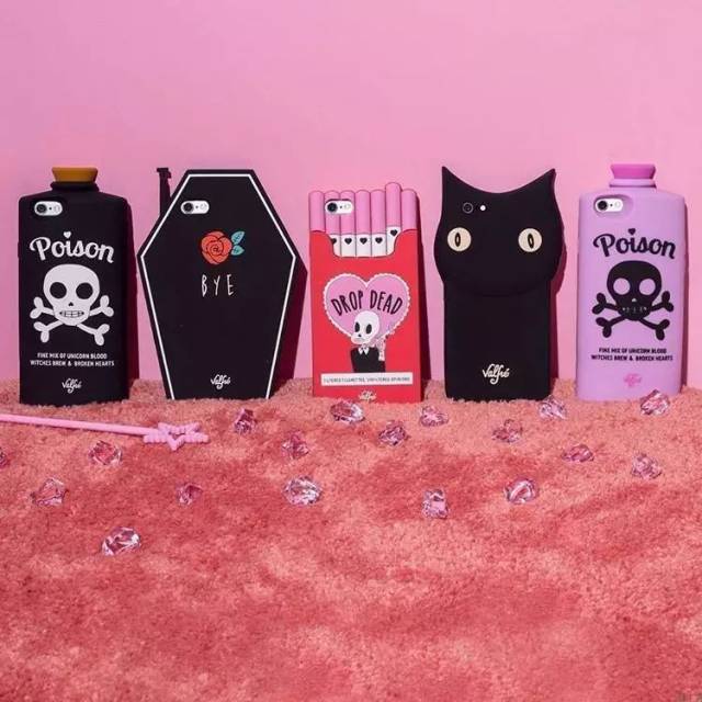 芭莎慈善被玩坏!赵丽颖呼叫易烊千玺一起偷吃