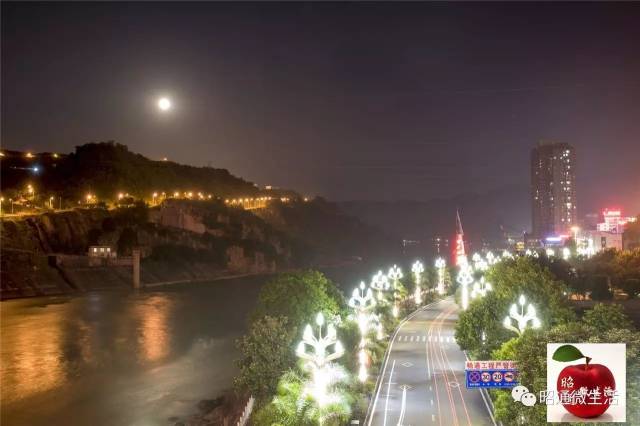 几张高空夜景图告诉你水富到底有多美!
