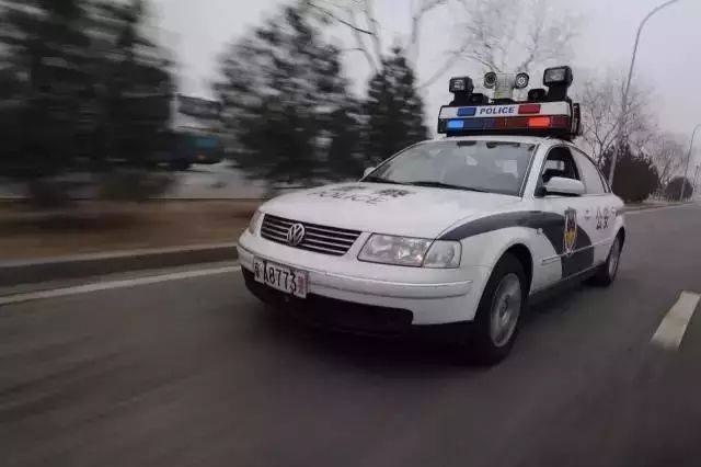 移动执法车