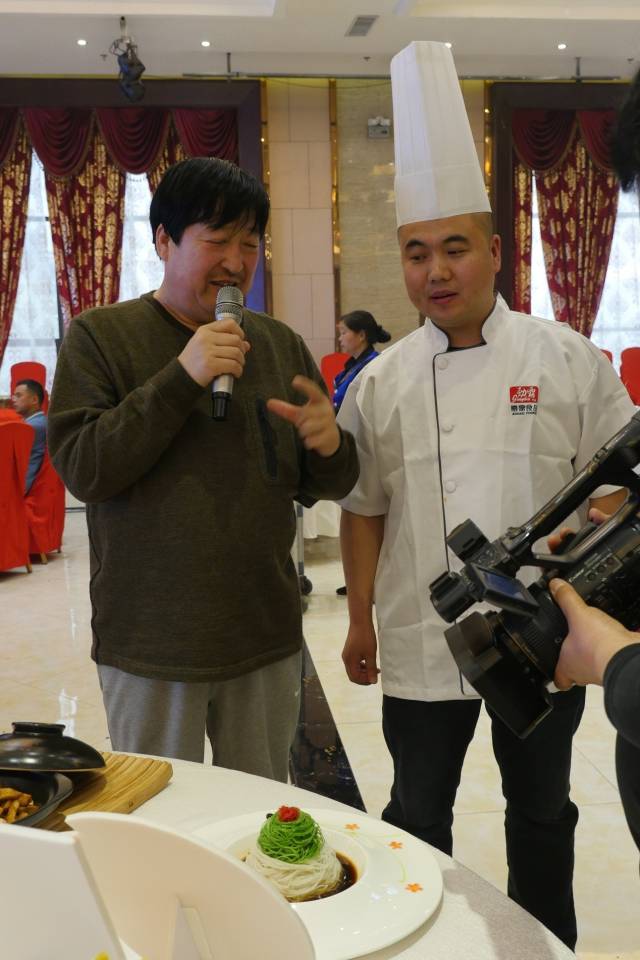 大师风采 | 劲霸厨师顾问郑新民:用心传承陕菜,从未停歇