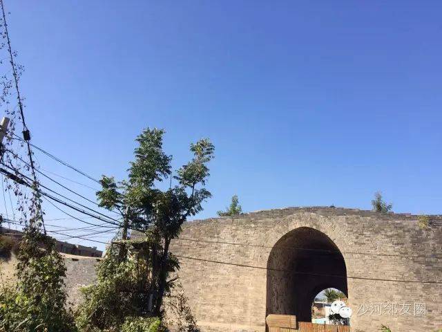 蔡奇到昌平区调研时,对巩华城的建设作出了重要指示