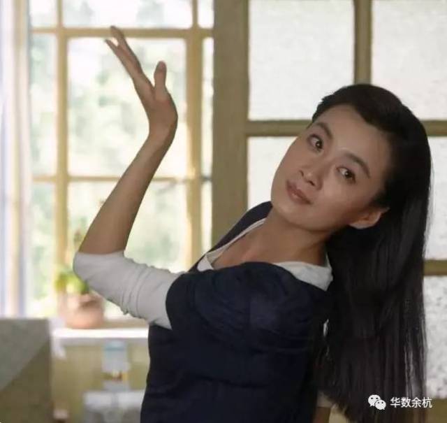 这个不正经的男人已结婚6年,竟"甩了"胡可,爱上了她!