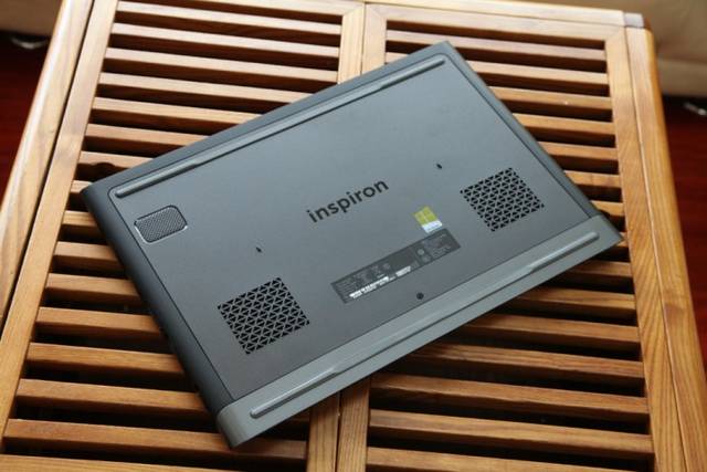 出色的入门级游戏本!戴尔灵越游匣5000评测