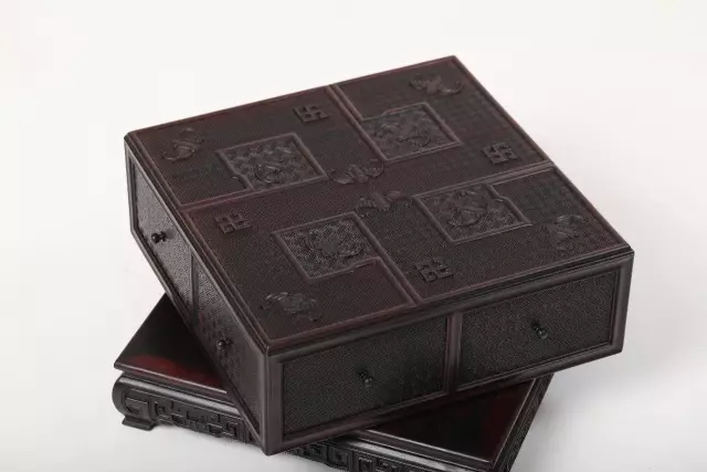 可旋转百宝盒,演绎古代中国的收纳智慧