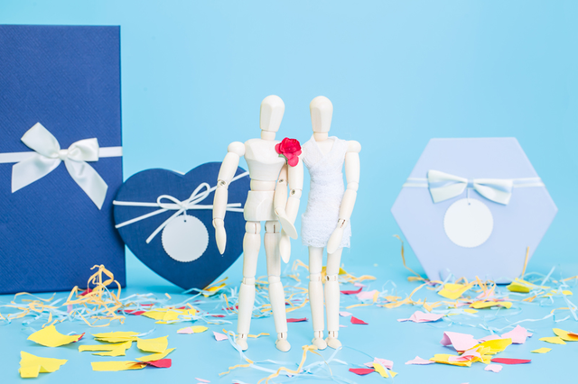 妹妹代替姐姐嫁给穷人,却收获了一生的大富大贵