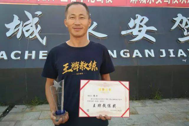 从教八年,熊刚教练把自己的理想和信念都倾注给了教练事业.