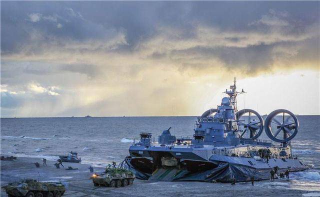 来自欧洲的大力神 助力中国海军两栖登陆作战大进步!