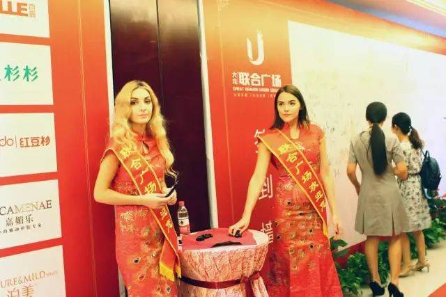 国内外众多知名品牌视频抢发生山?天!这里驻京了?金鹰奖争相图片