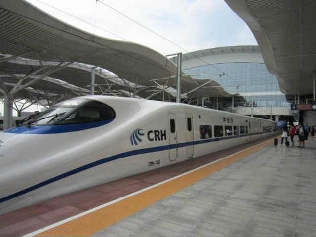 长沙高铁站有直达张家界的大巴车吗?