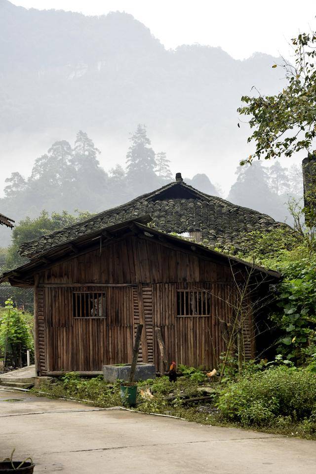 湘西采风,随拍大山里的那些木房子 摄影图集